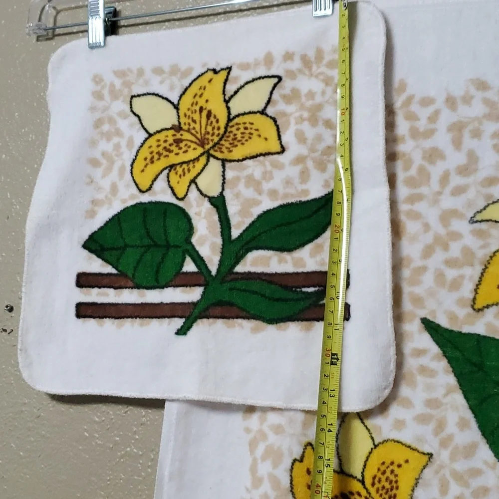 JC Penney Lily Towel Set 25